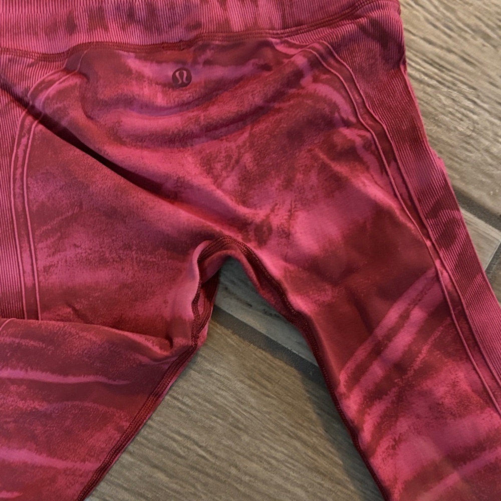 lululemon athletica  Red Patterned Leggings